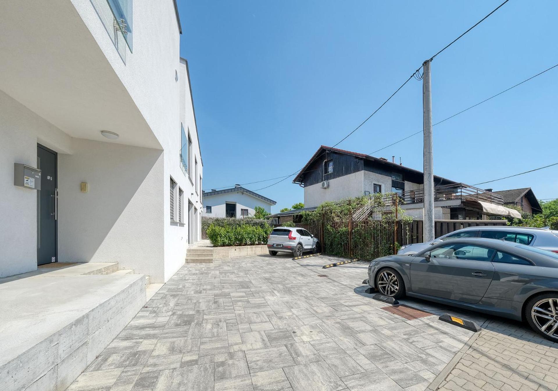 Apartments Trnovo Любляна Экстерьер фото
